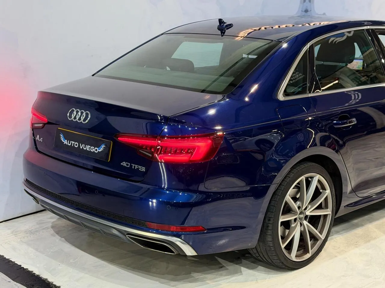 Audi A4 2019 photo 3