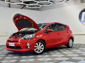 Toyota Aqua 2014 photo 4