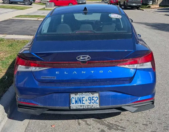 Hyundai Elantra 2022 photo 2