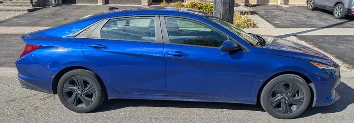 Hyundai Elantra 2022 photo 3
