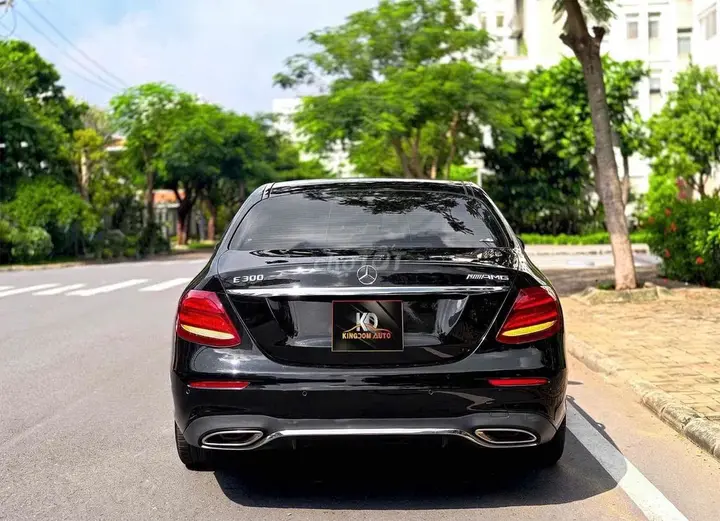 Mercedes-Benz E-Class 2016 photo 3