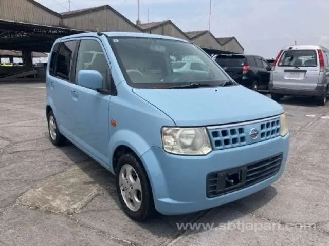 Nissan Otti