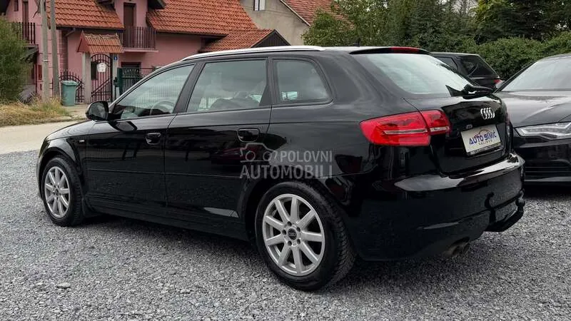 Audi A3 2010 photo 4