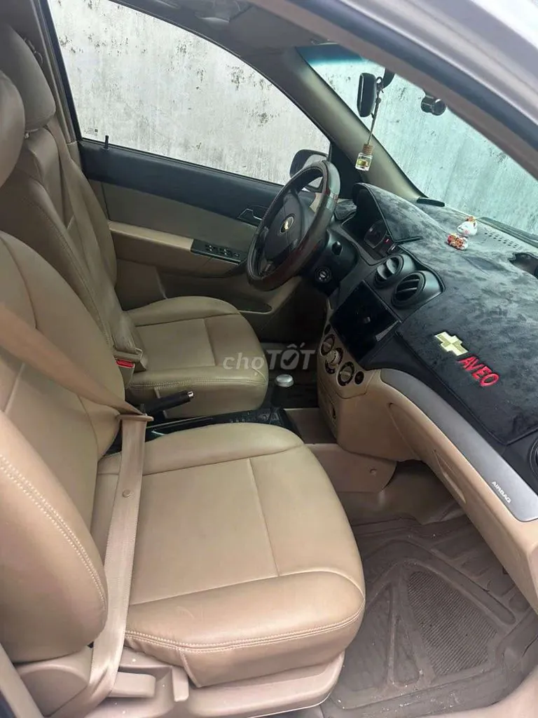 Chevrolet Aveo 2013 photo 4