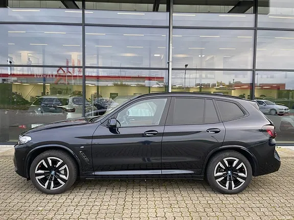 BMW Ix3 2024 photo 3