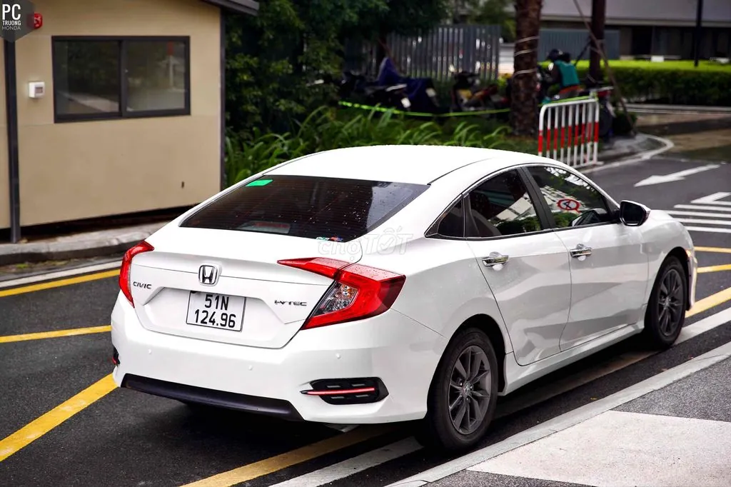 Honda Civic 2020 photo 5