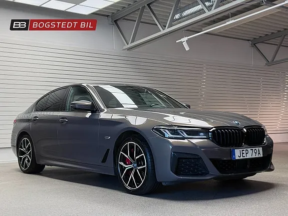 BMW 545E