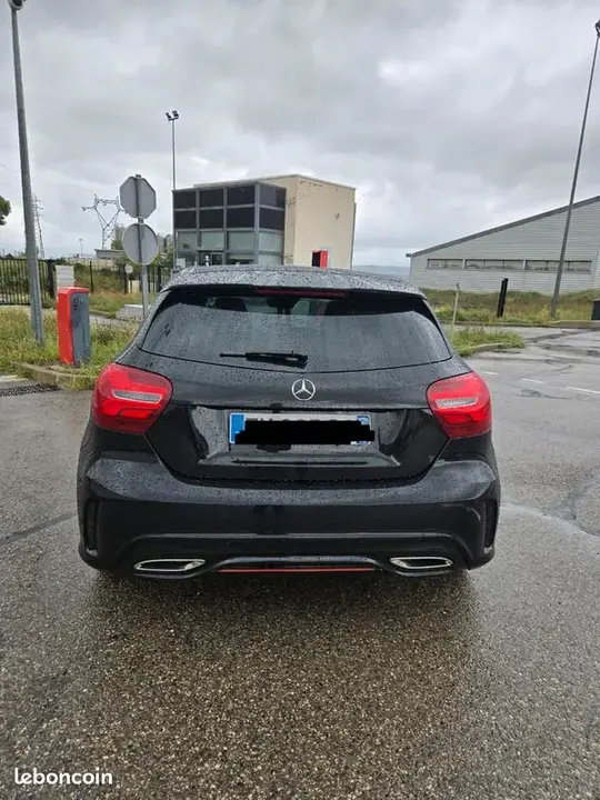 Mercedes-Benz A-Class 2017 photo 2