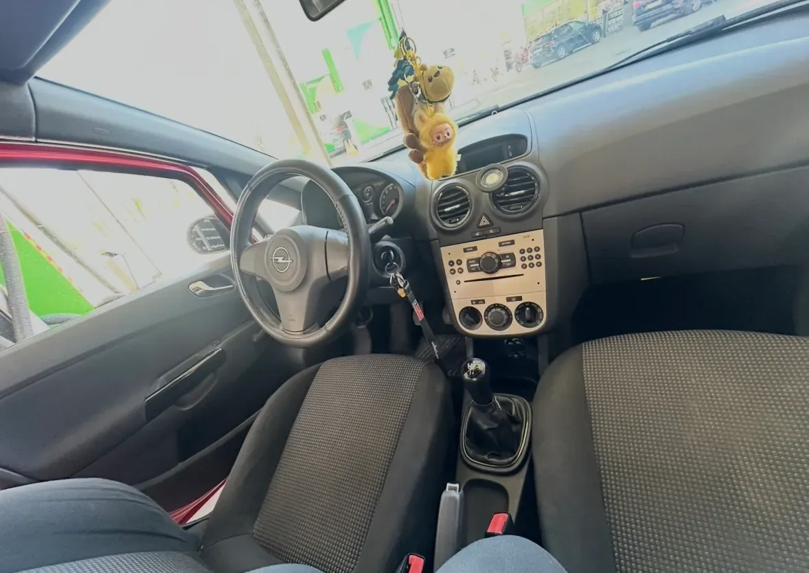 Opel Corsa 2009 photo 3