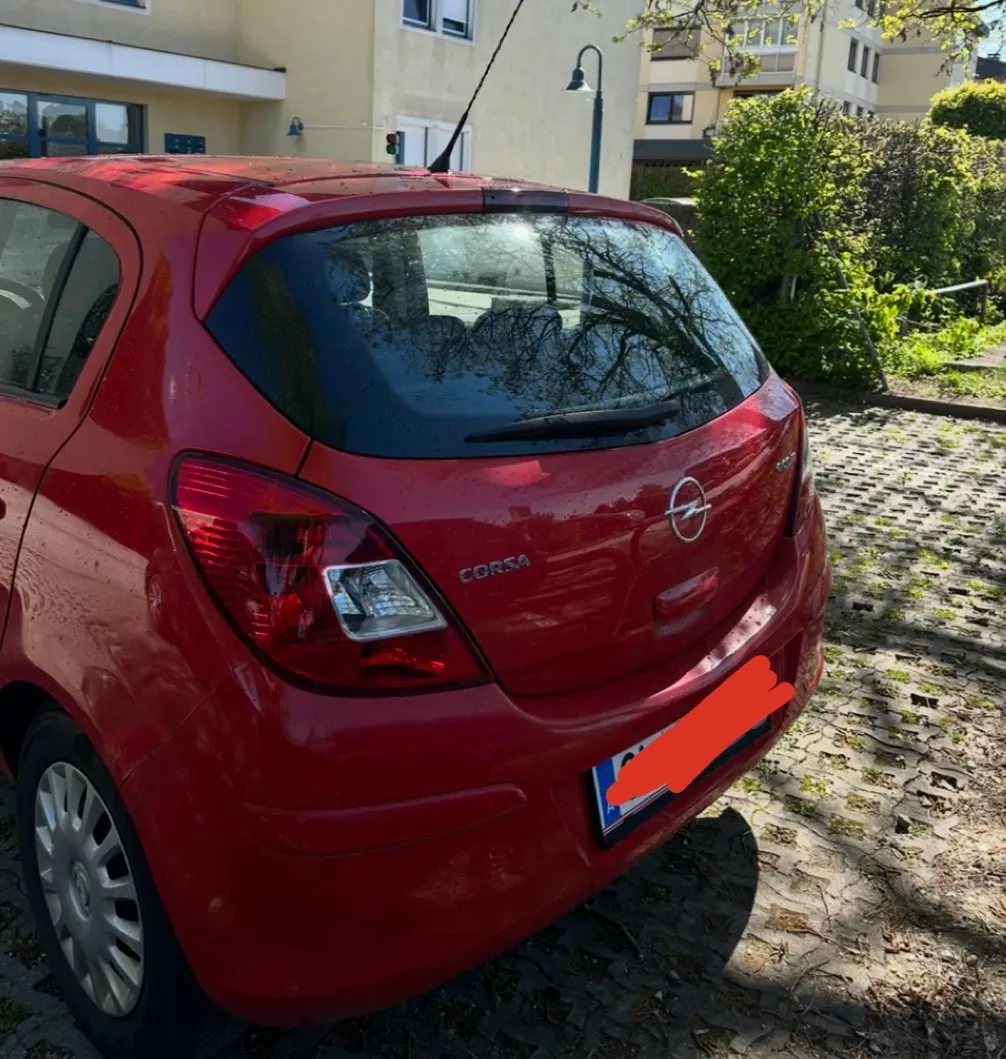 Opel Corsa 2009 photo 2