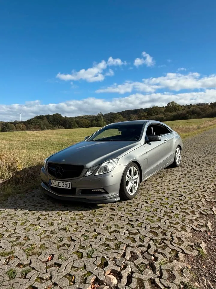 Mercedes-Benz E350 Cgi Coupé