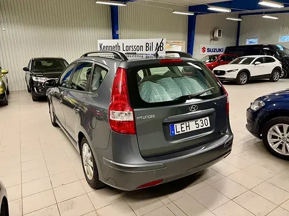 Hyundai I30 2011 photo 4