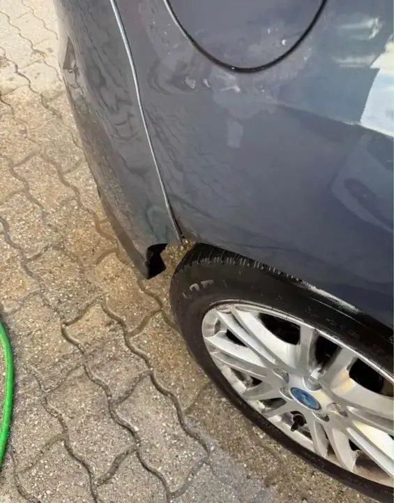 Ford C-Max 2011 photo 3