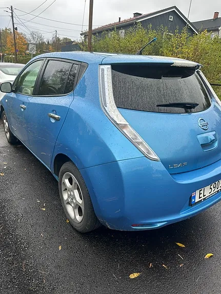 Nissan Leaf 2013 photo 2