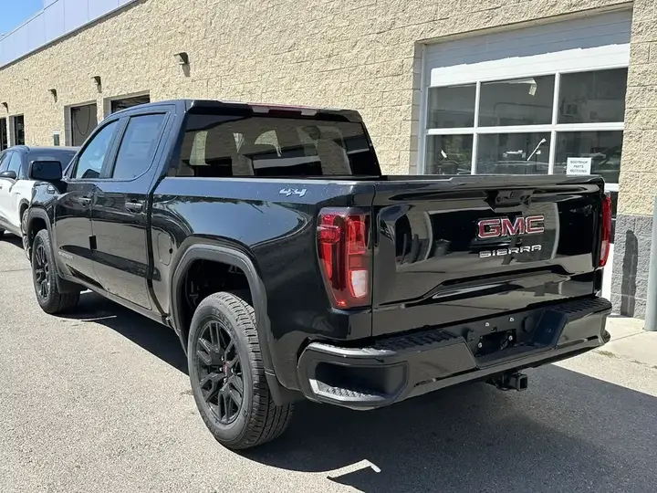 GMC Sierra 1500 2026 photo 4