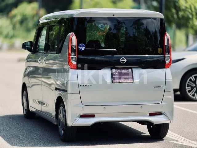 Nissan Roox 2025 photo 4