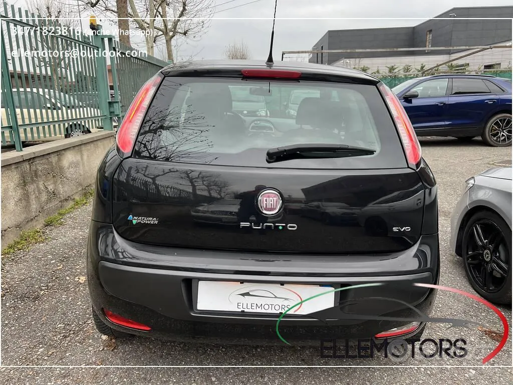 Fiat Punto 2009 photo 5