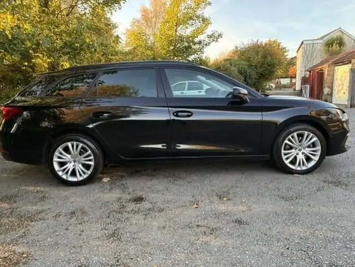 Seat Leon 2023 photo 3