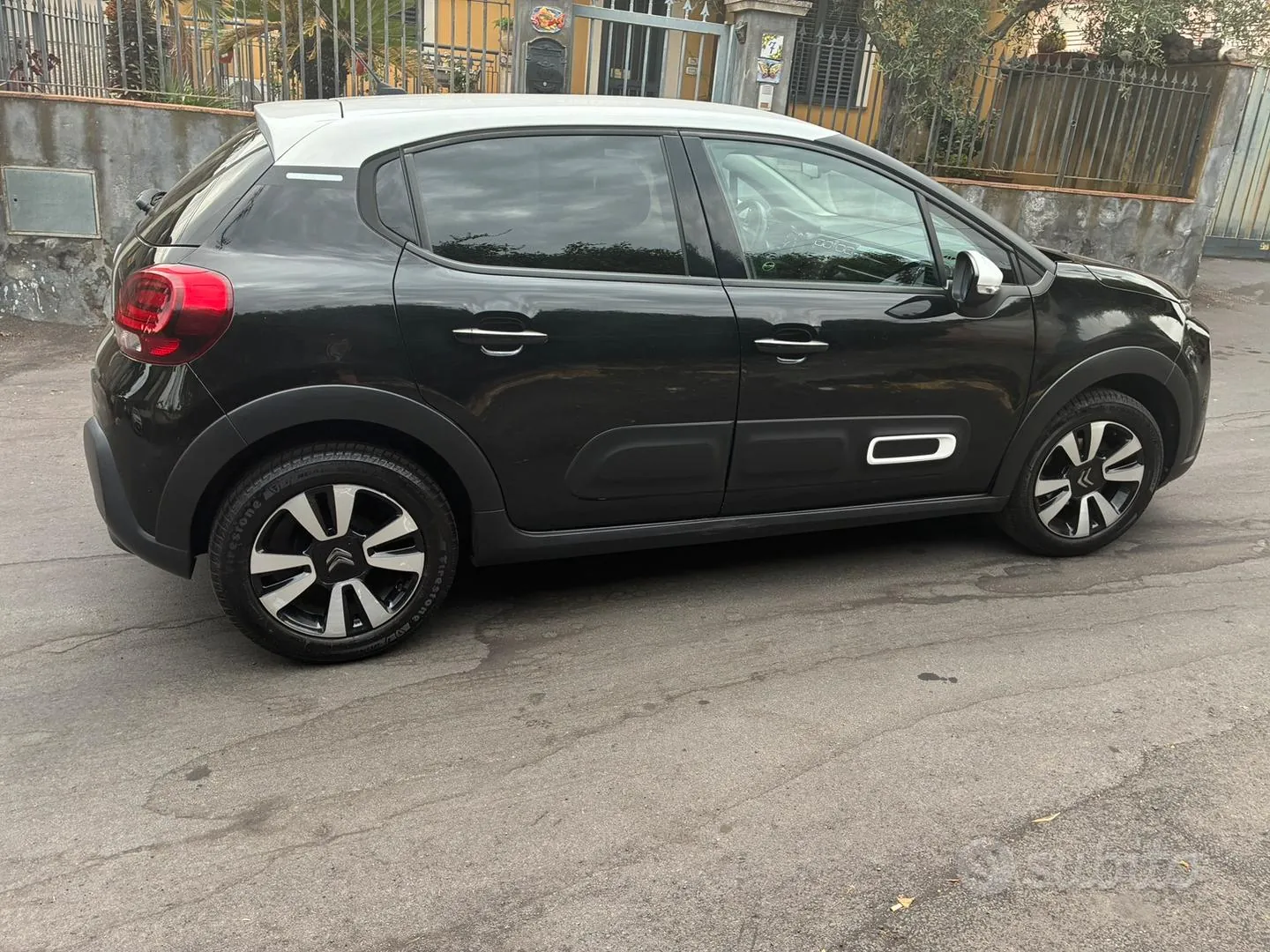 Citroen C3 2023 photo 2