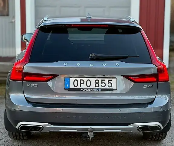 Volvo V90 Cross Country 2018 photo 4