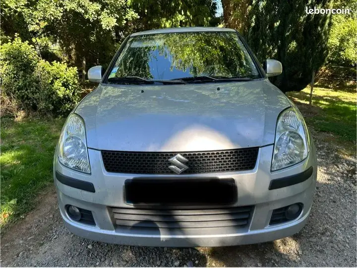 Suzuki Swift 2007 photo 3