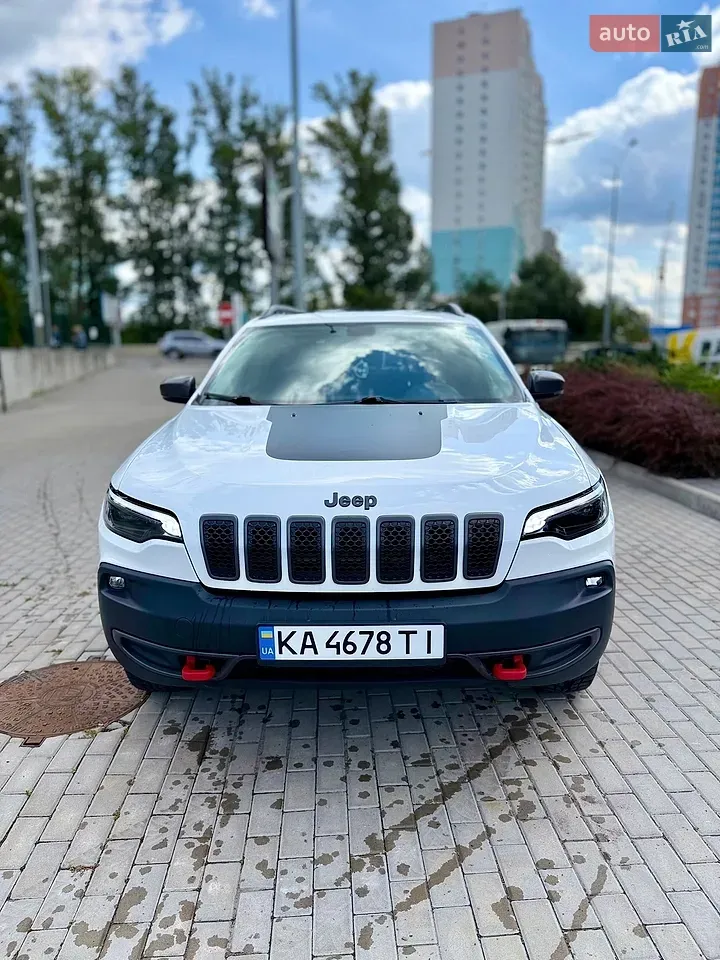 Jeep Cherokee 2019 photo 4