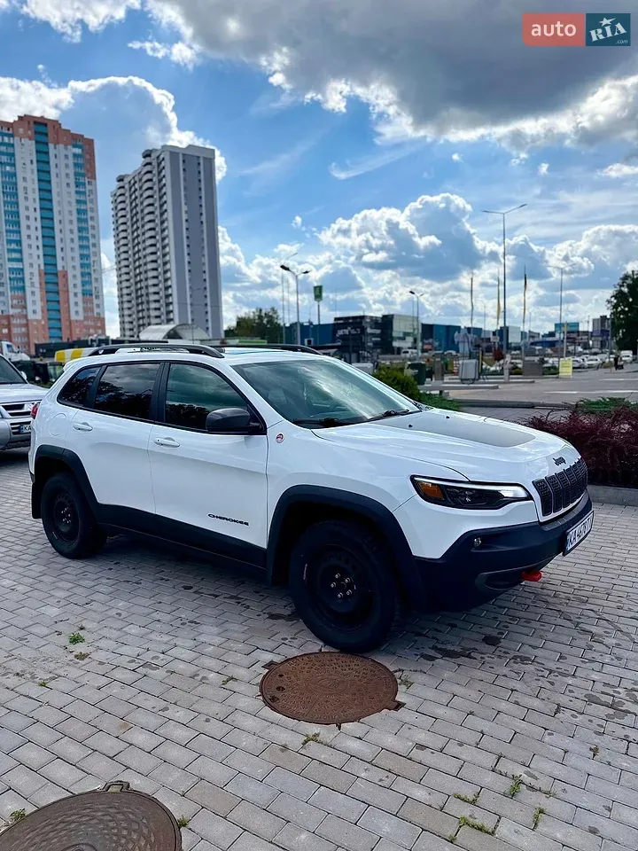 Jeep Cherokee