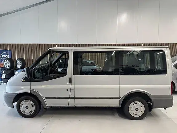 Ford Transit 300S Kombi 2012 photo 3