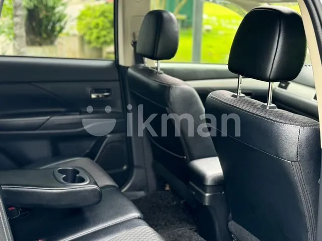 Mitsubishi Outlander 2015 photo 5