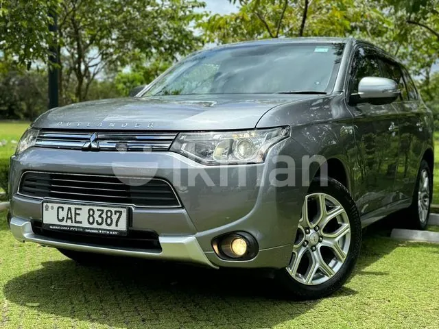 Mitsubishi Outlander 2015 photo 2