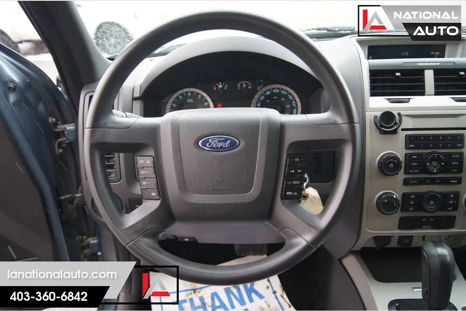 Ford Escape 2011 photo 5