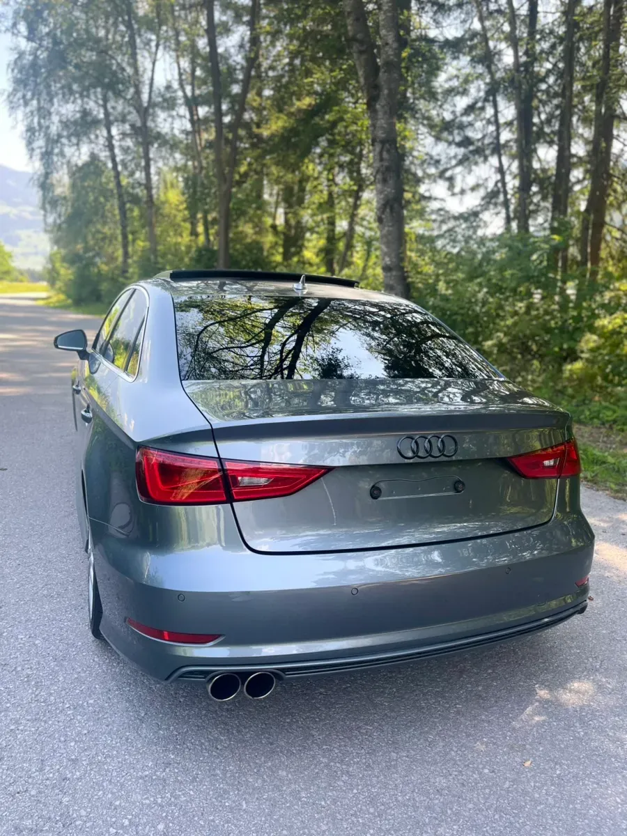 Audi A3 2015 photo 3