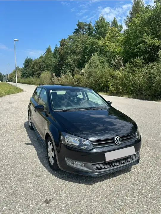 Volkswagen Polo 2010 photo 3