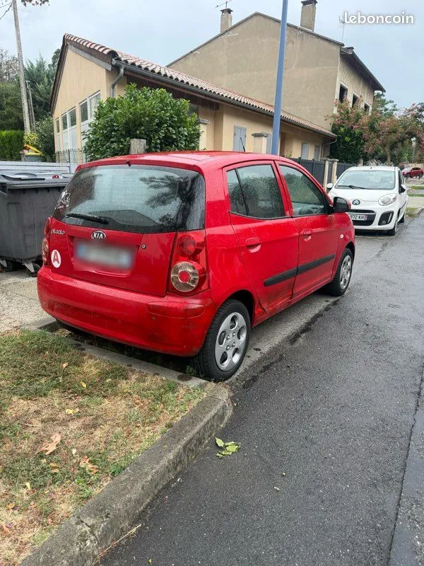 Kia Picanto 2010 photo 2