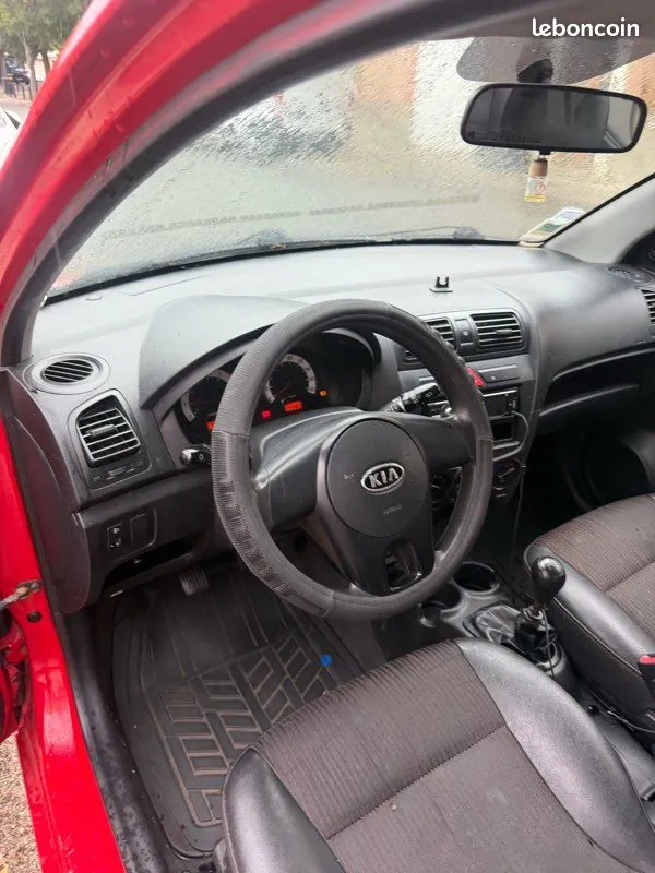 Kia Picanto 2010 photo 3