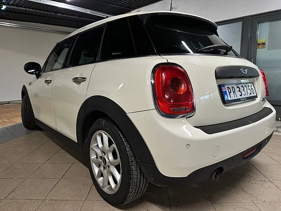 Mini One 2016 photo 3
