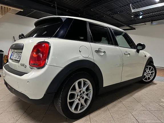 Mini One 2016 photo 5