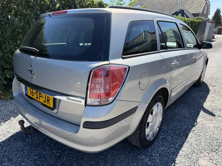 Opel Astra 2006 photo 3