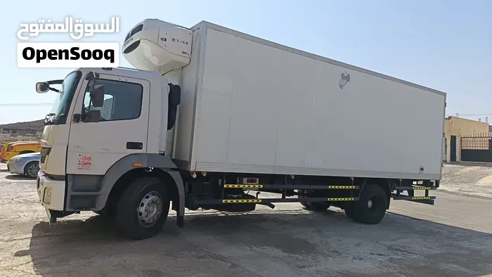 Mitsubishi Fuso 2020 photo 3