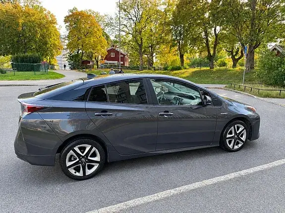 Toyota Prius 2016 photo 4