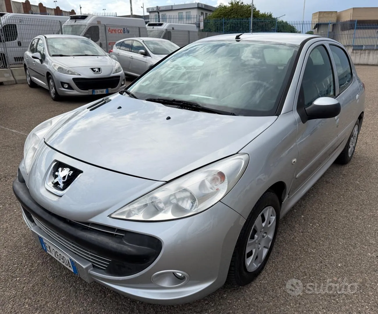 Peugeot 206
