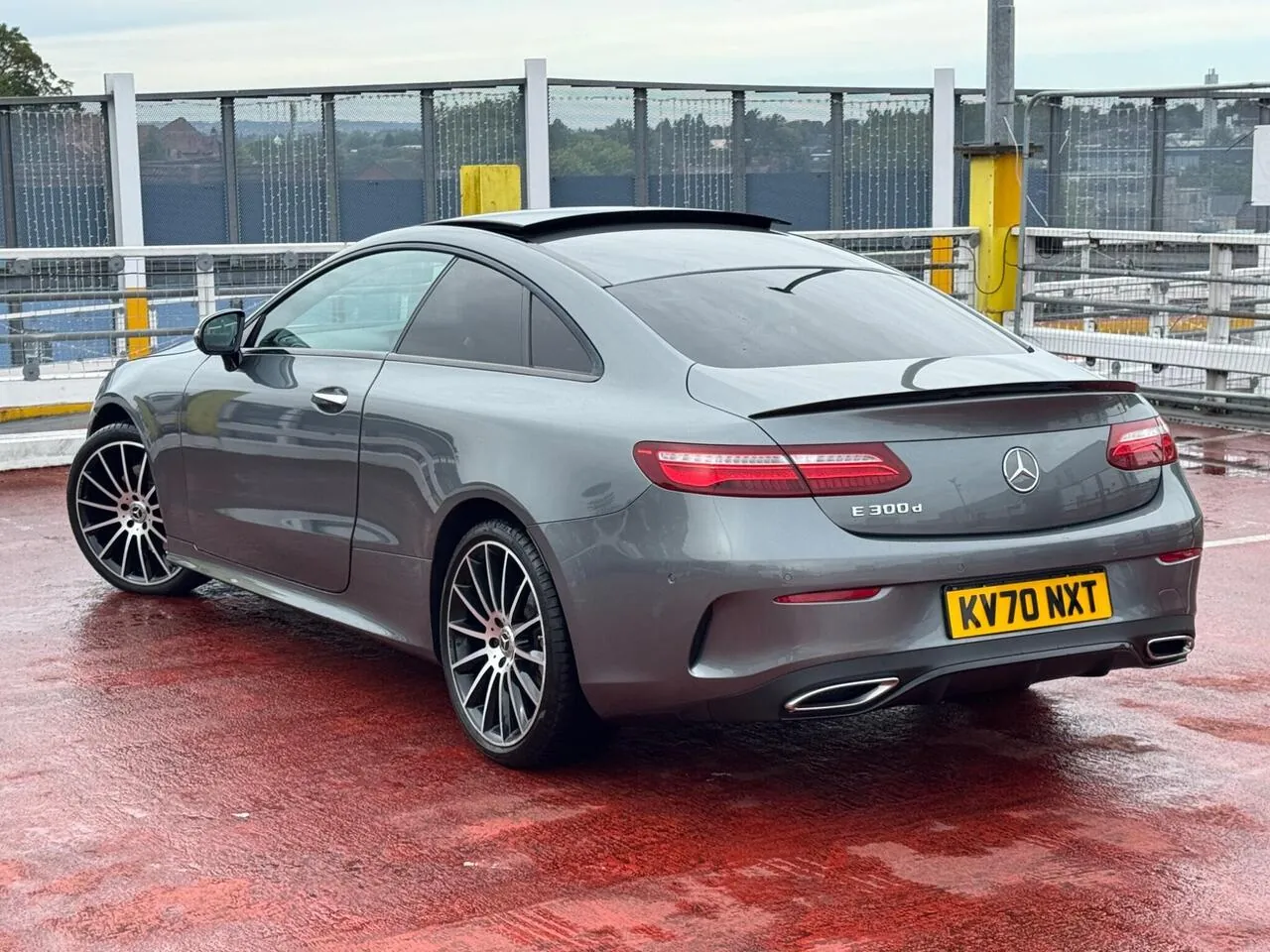 Mercedes-Benz E-Class 2020 photo 2