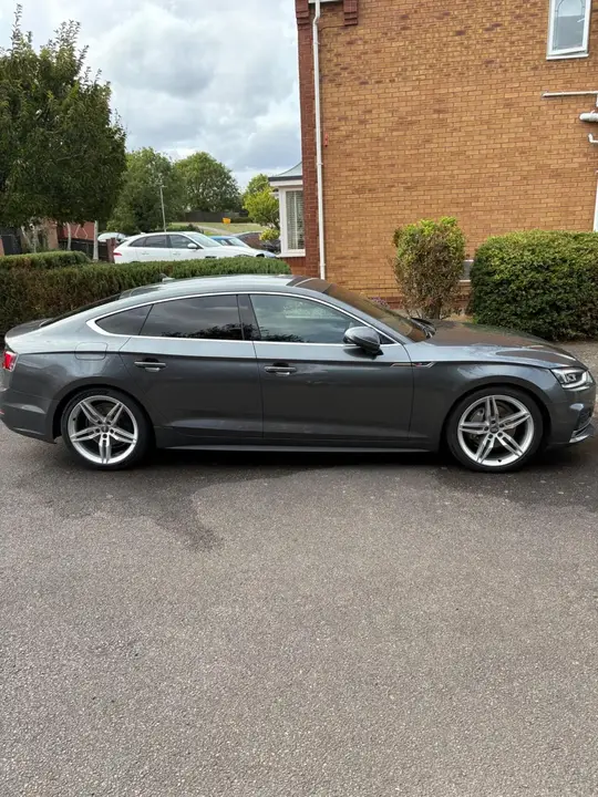 Audi A5 2019 photo 4