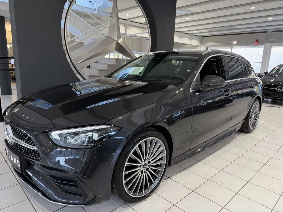 Mercedes-Benz C-Class 2024 photo 3