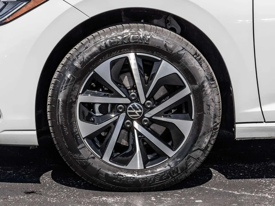 Volkswagen Jetta 2025 photo 4