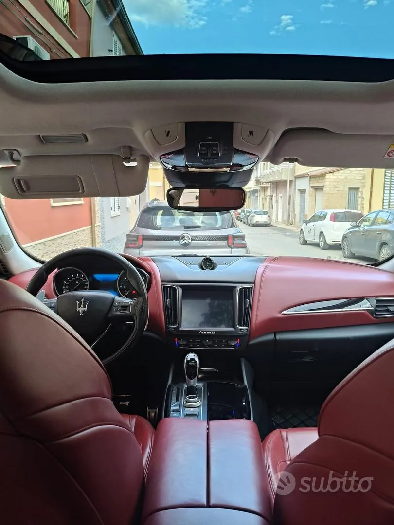 Maserati Levante 2016 photo 5