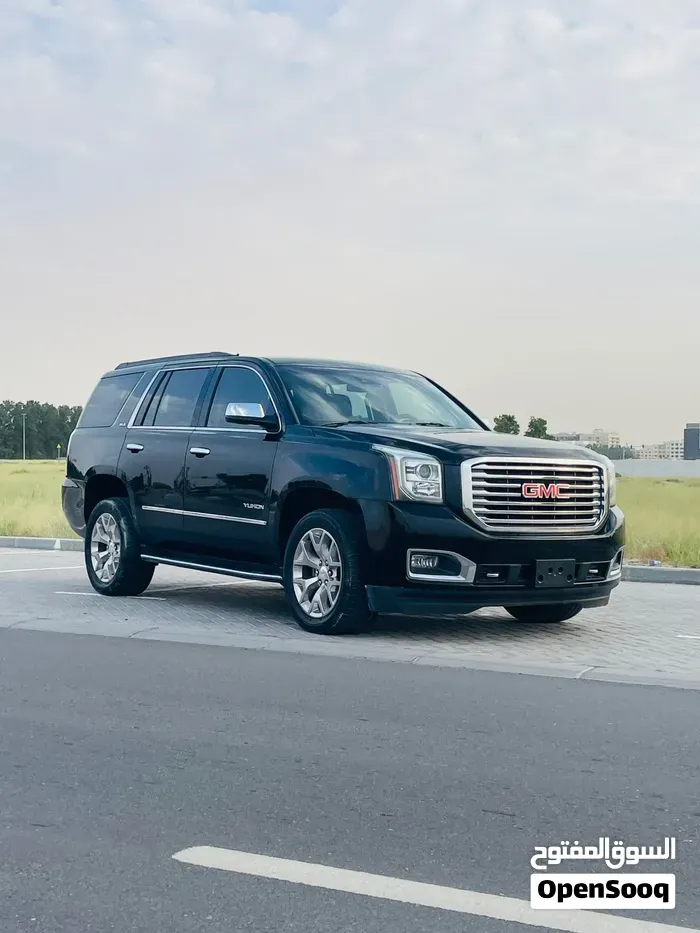 GMC Yukon 2019 photo 2