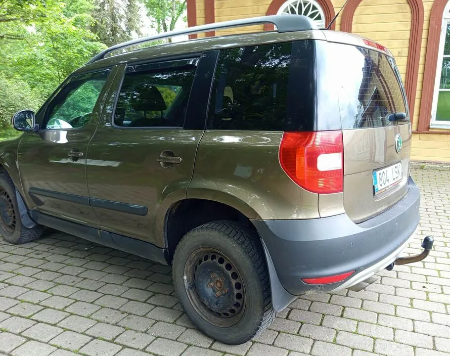 Skoda Yeti 2010 photo 4