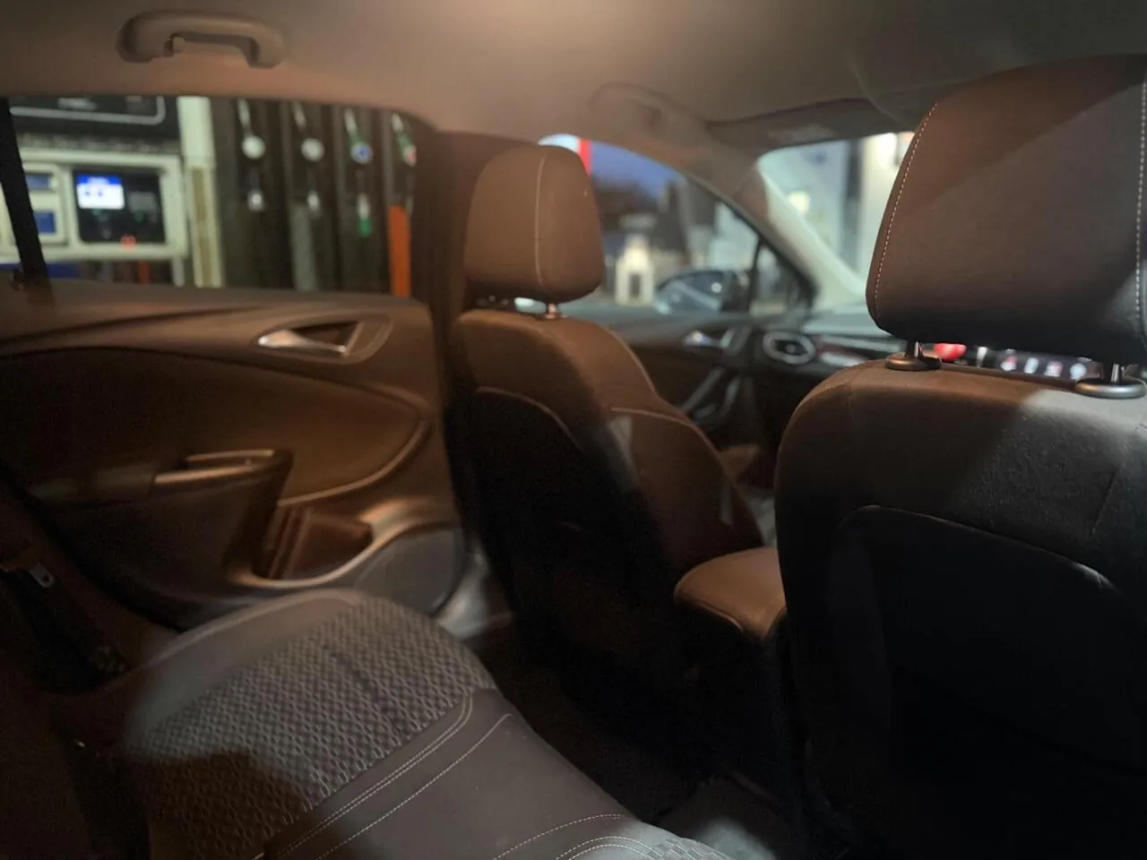 Vauxhall Astra 2018 photo 4
