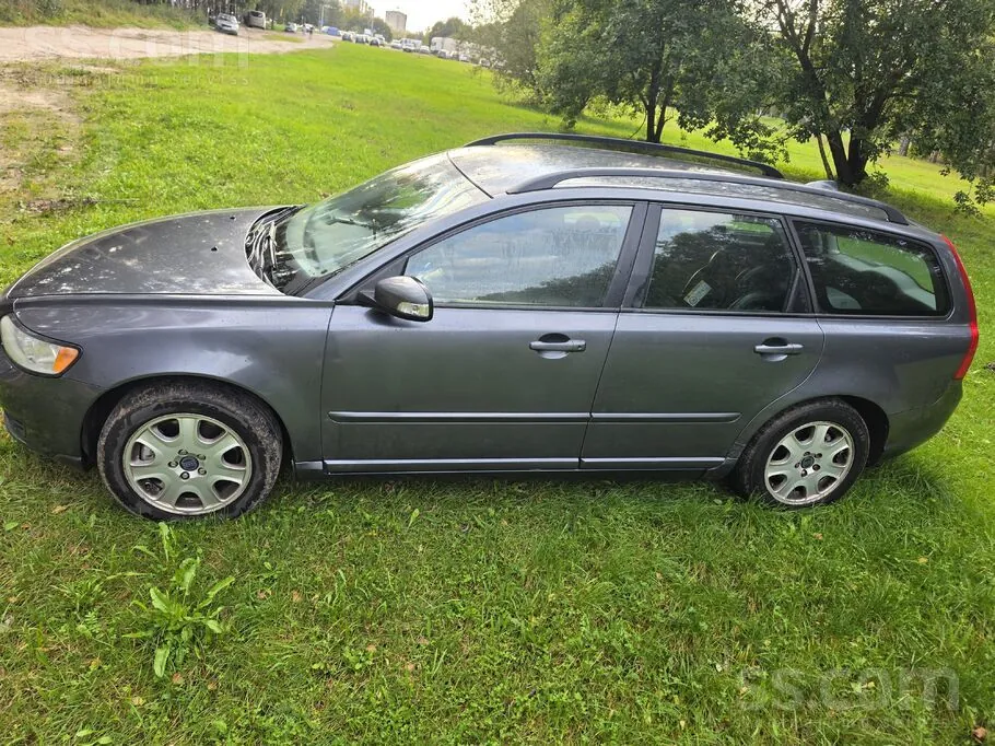 Volvo V50 2007 photo 2